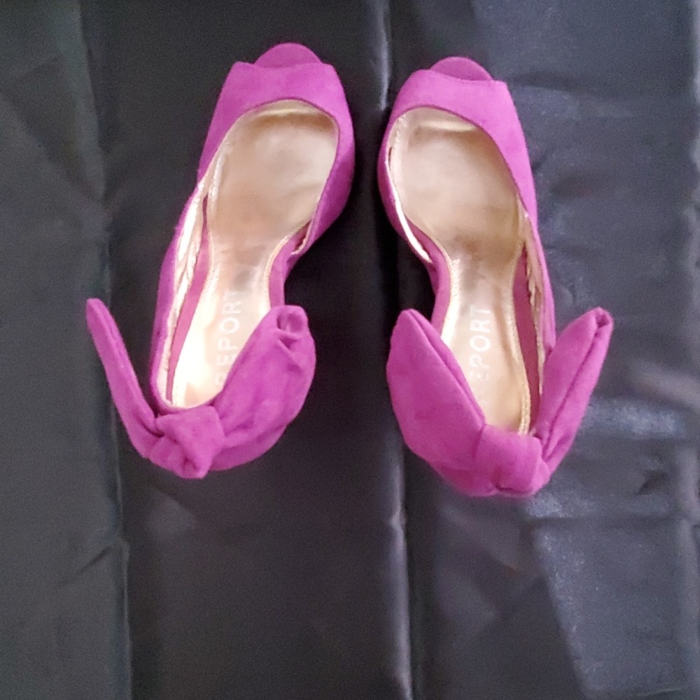 Shoes - Picture 3 of 5